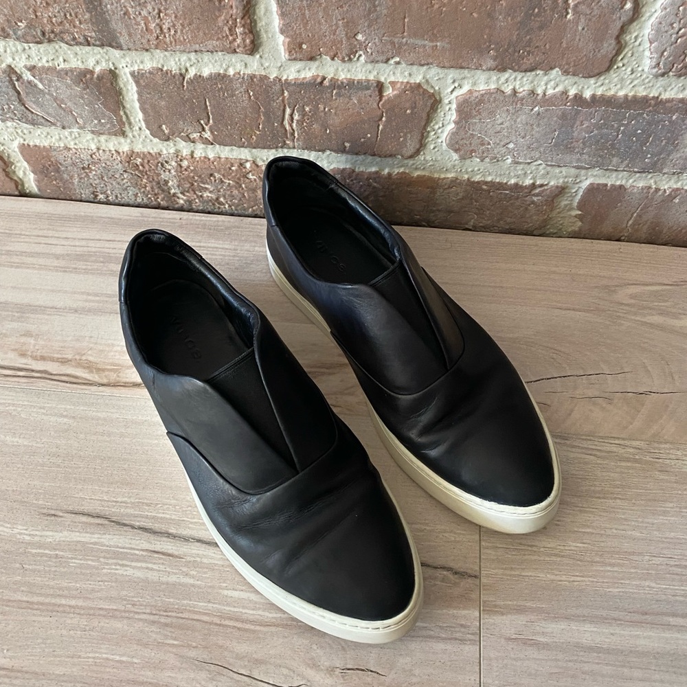 Vince Nelson Black Leather Slip on Sneakers